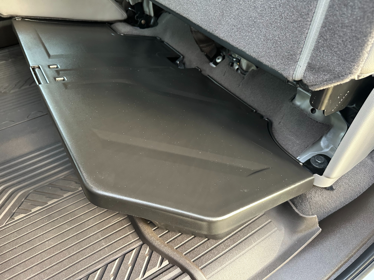 Chevrolet Silverado 1500 4WD Crew Cab 147" RST 2024