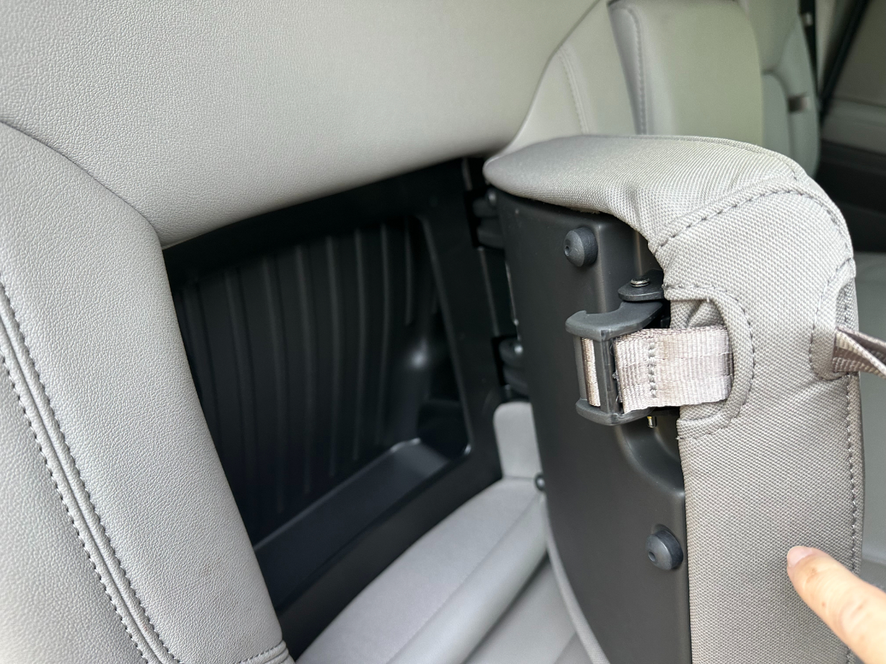 Chevrolet Silverado 1500 4WD Crew Cab 147" RST 2024