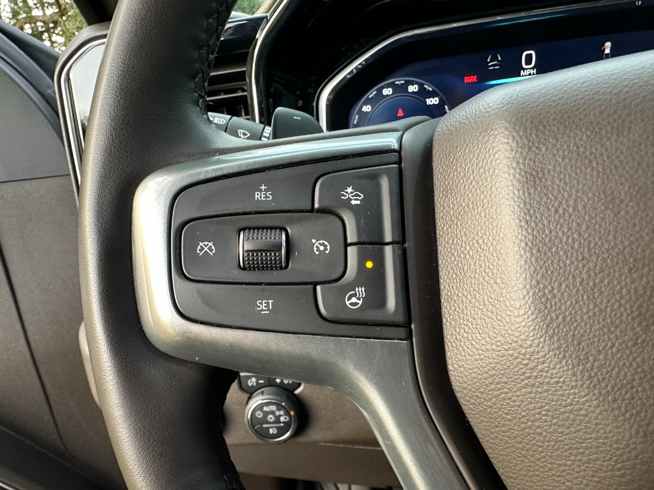 Chevrolet Silverado 1500 4WD Crew Cab 147" RST 2024