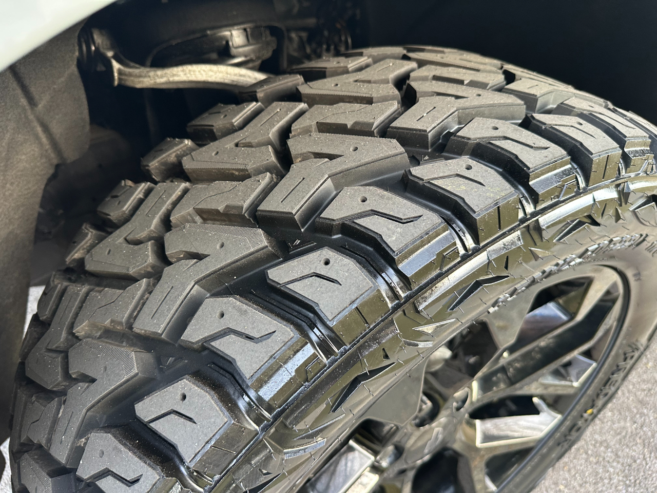 Chevrolet Silverado 1500 4WD Crew Cab 147" RST 2024