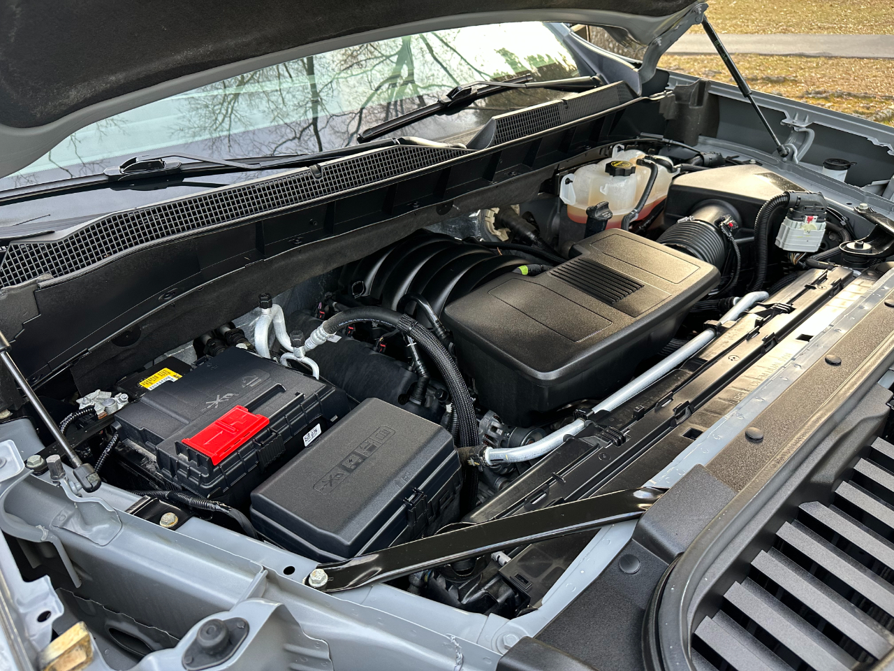 Chevrolet Silverado 1500 4WD Crew Cab 147" RST 2024