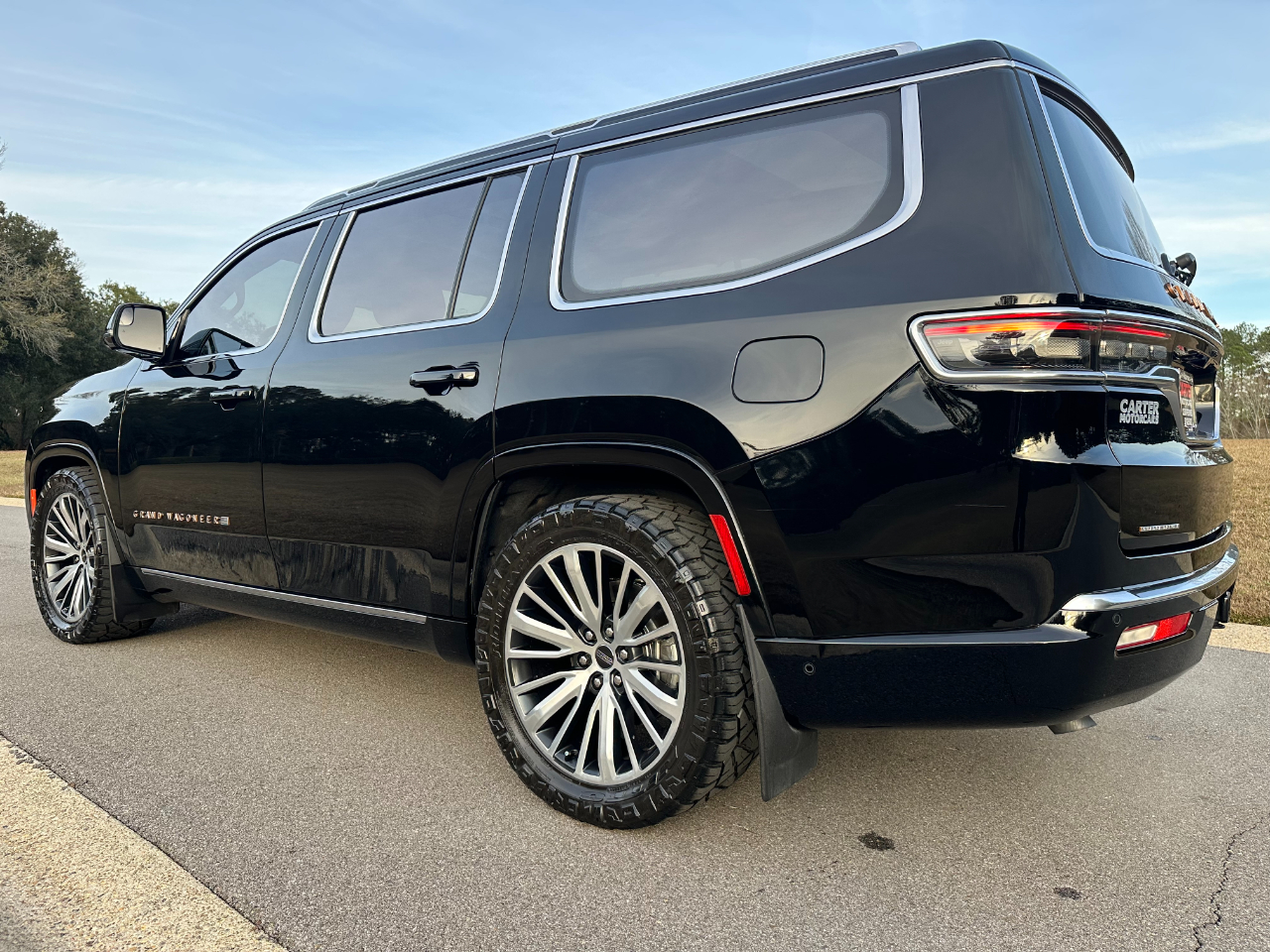 Jeep Grand Wagoneer Series III 4x4 2023