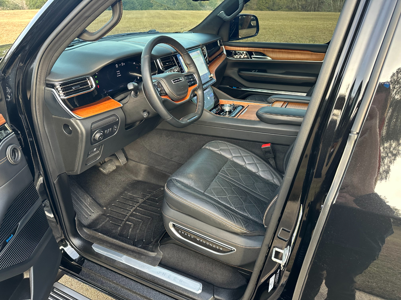 Jeep Grand Wagoneer Series III 4x4 2023