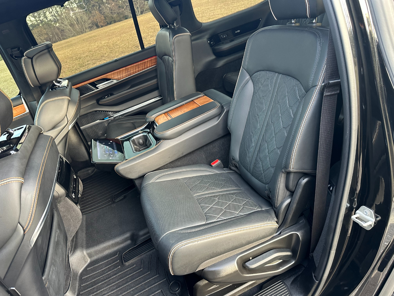 Jeep Grand Wagoneer Series III 4x4 2023