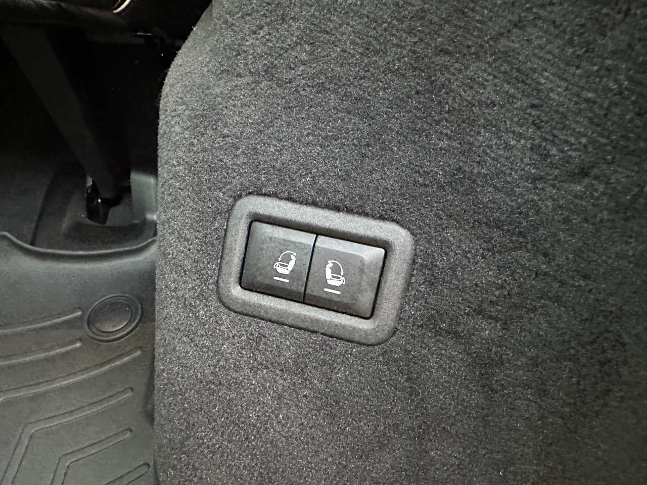 Jeep Grand Wagoneer Series III 4x4 2023