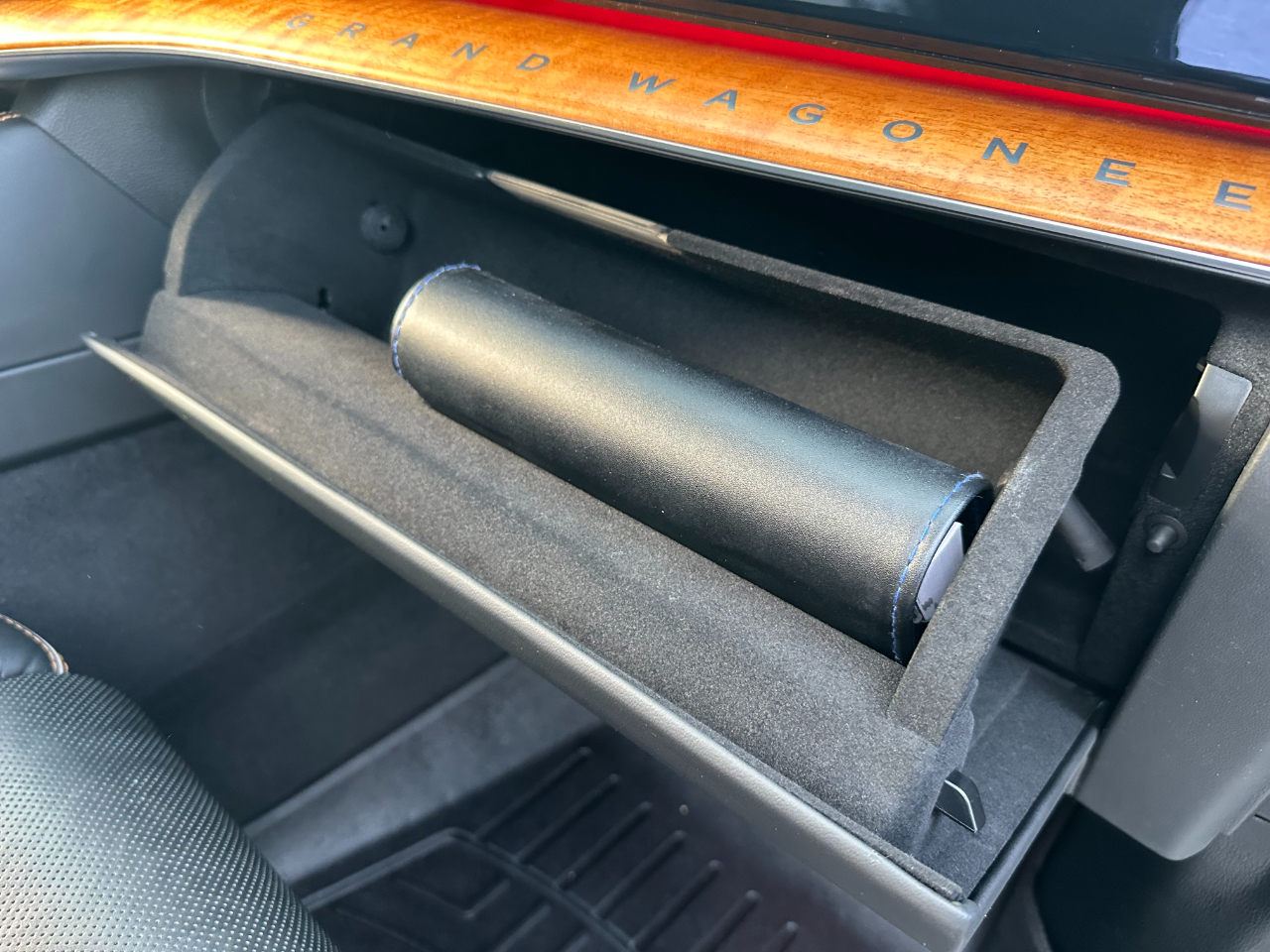 Jeep Grand Wagoneer Series III 4x4 2023