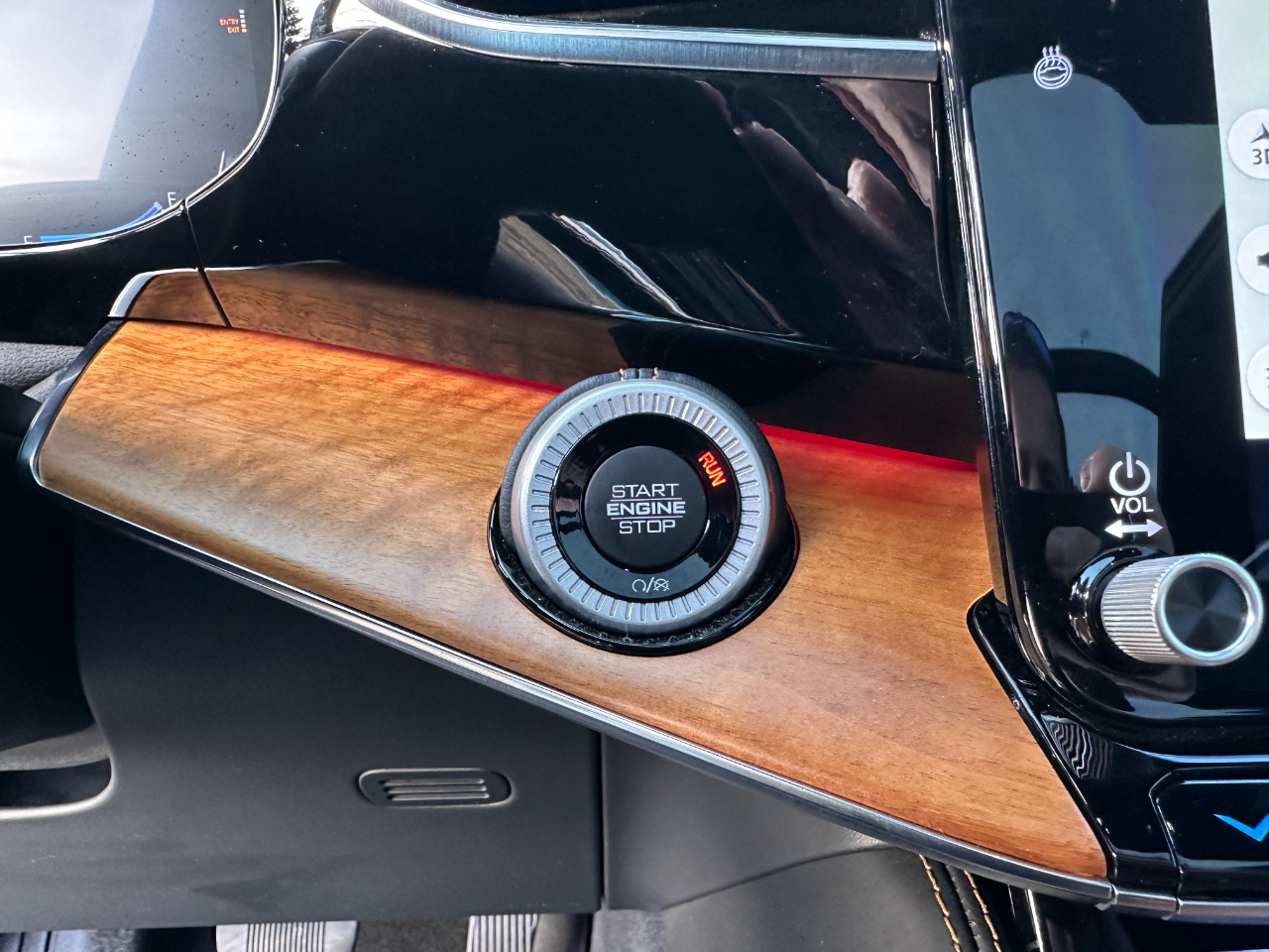 Jeep Grand Wagoneer Series III 4x4 2023