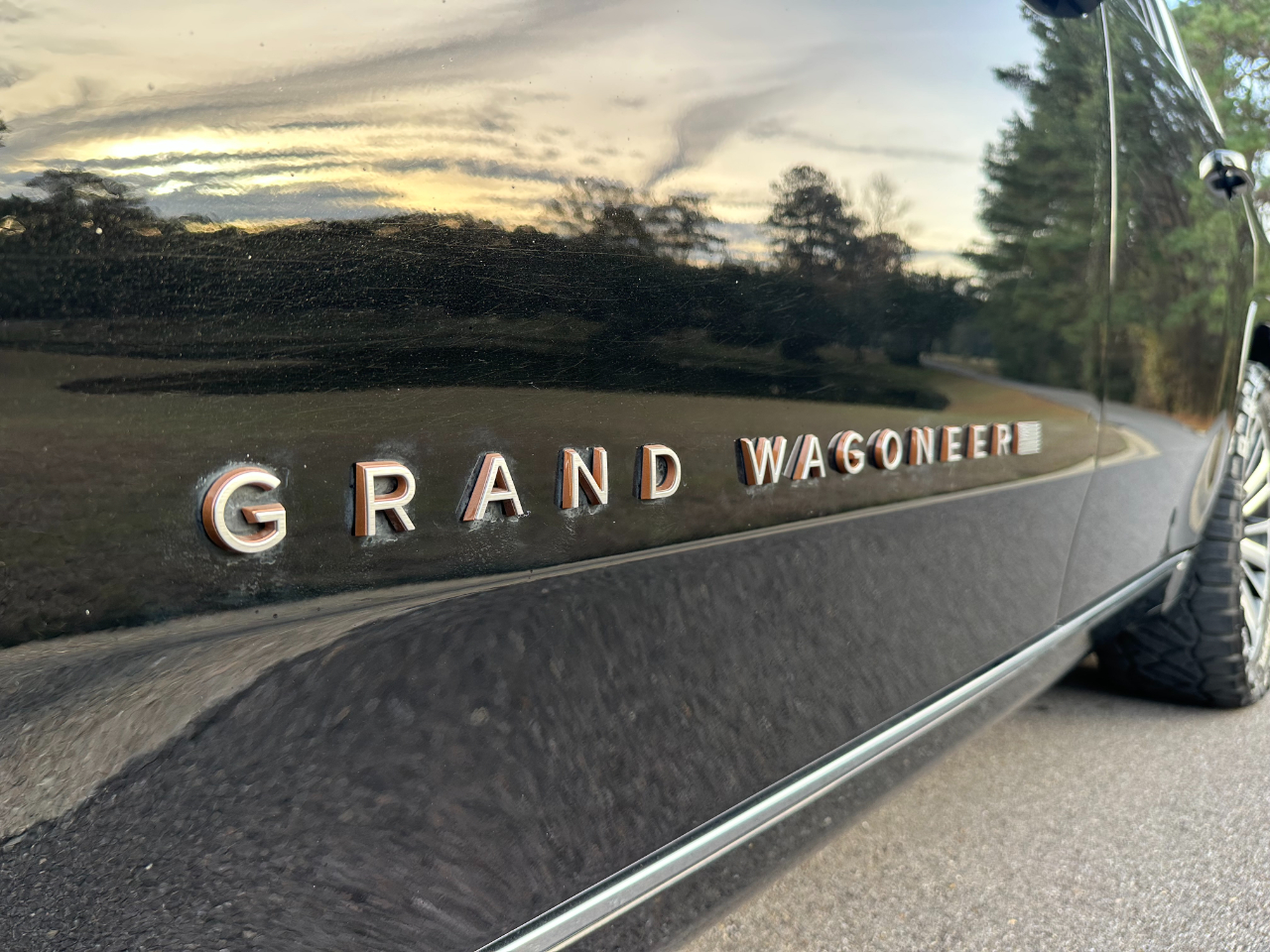 Jeep Grand Wagoneer Series III 4x4 2023