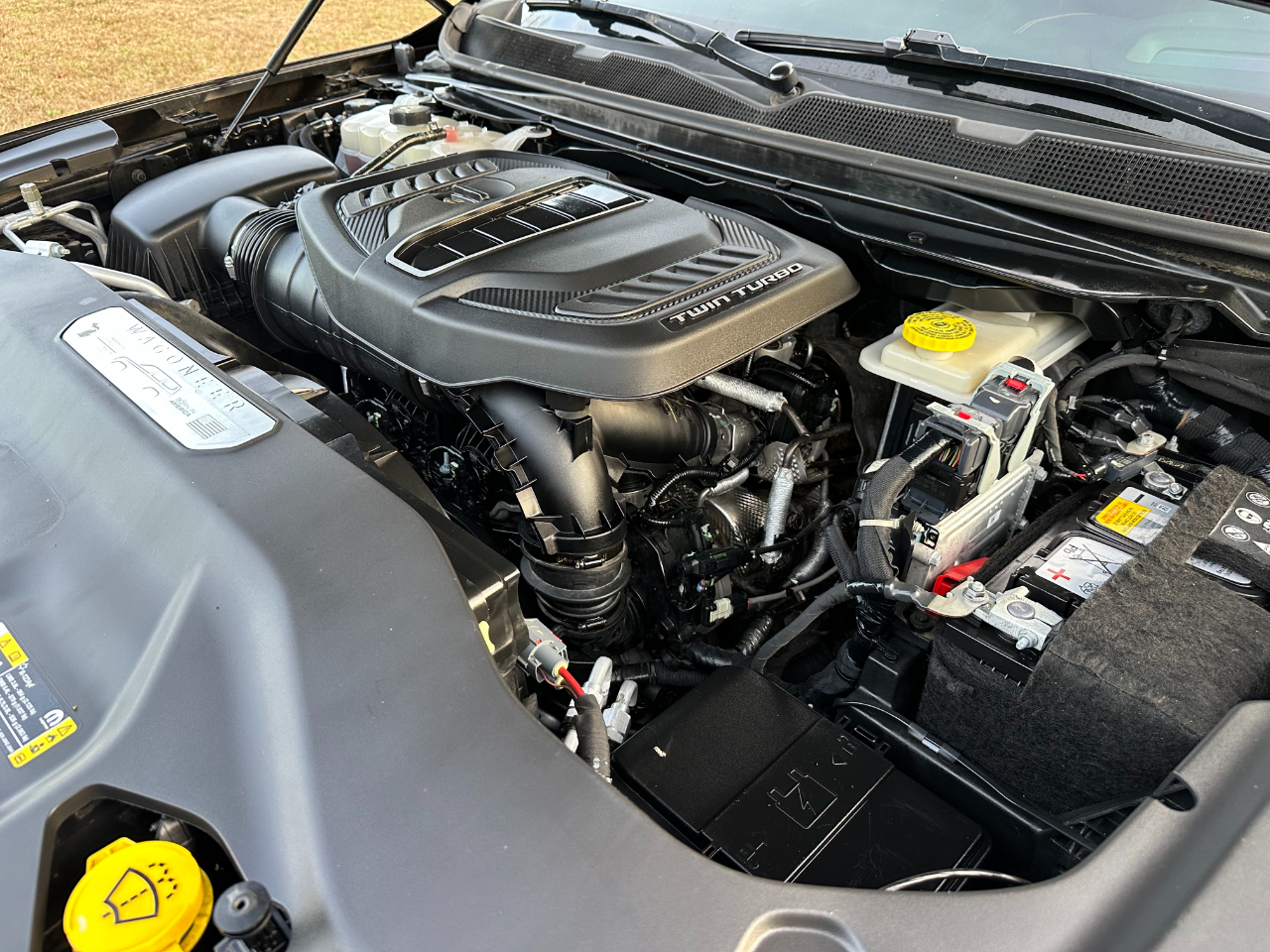 Jeep Grand Wagoneer Series III 4x4 2023