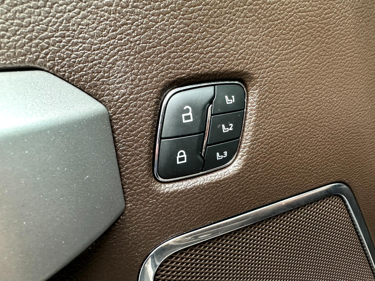 Ford Super Duty F-250 SRW King Ranch 4WD Crew Cab 6.75' Box 2021