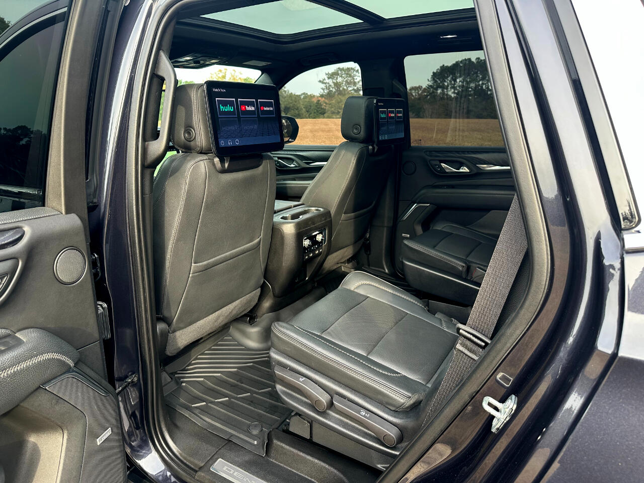 GMC Yukon 2WD 4dr Denali 2023