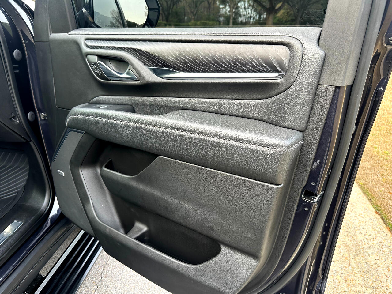 GMC Yukon 2WD 4dr Denali 2023