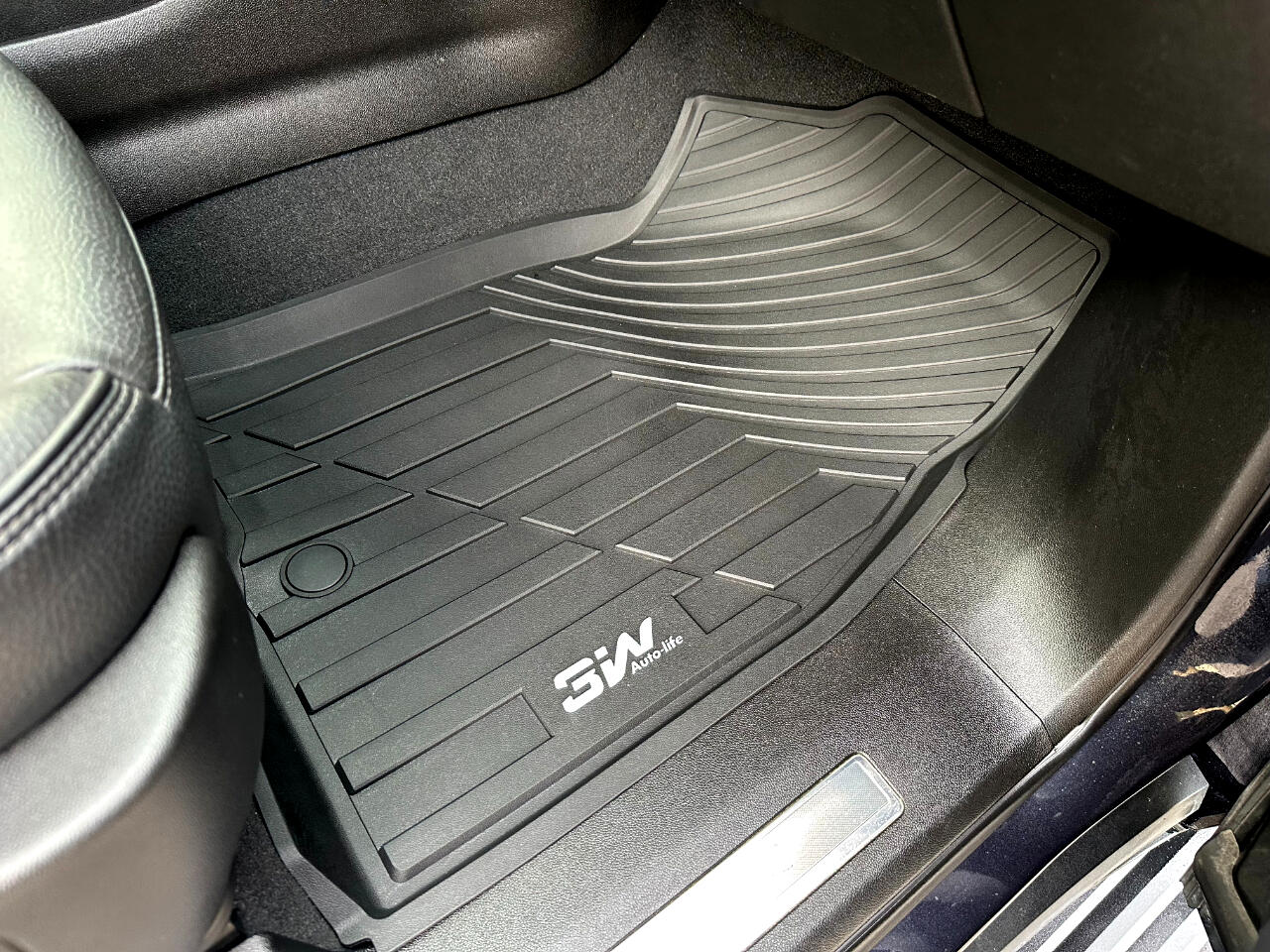 GMC Yukon 2WD 4dr Denali 2023