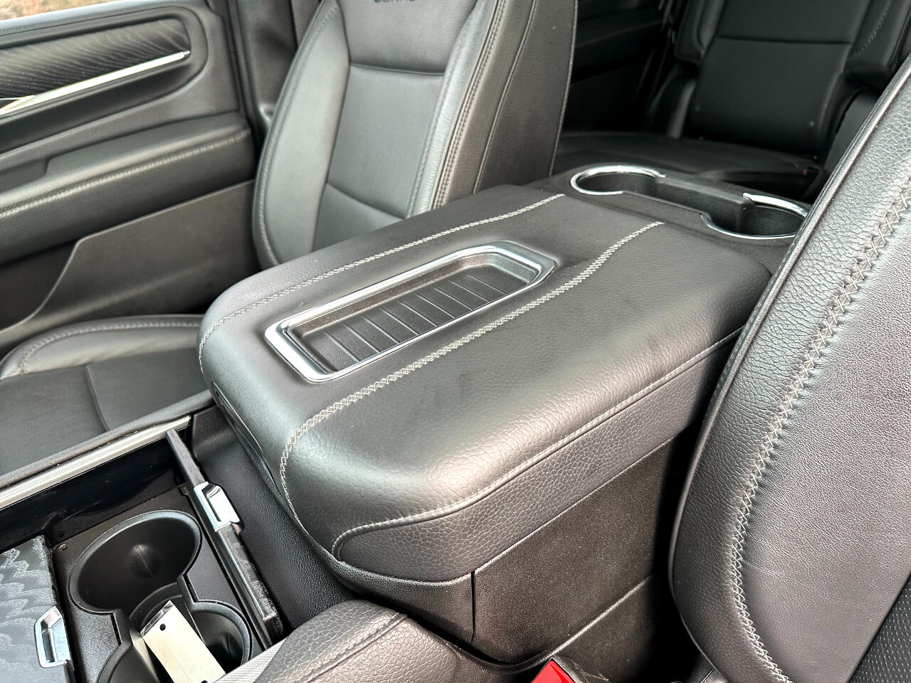 GMC Yukon 2WD 4dr Denali 2023