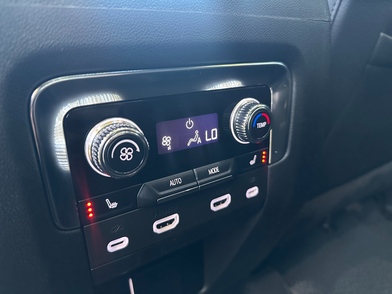 GMC Yukon XL 2WD 4dr Denali 2023