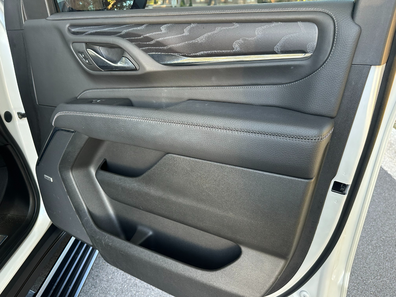 GMC Yukon XL 2WD 4dr Denali 2023