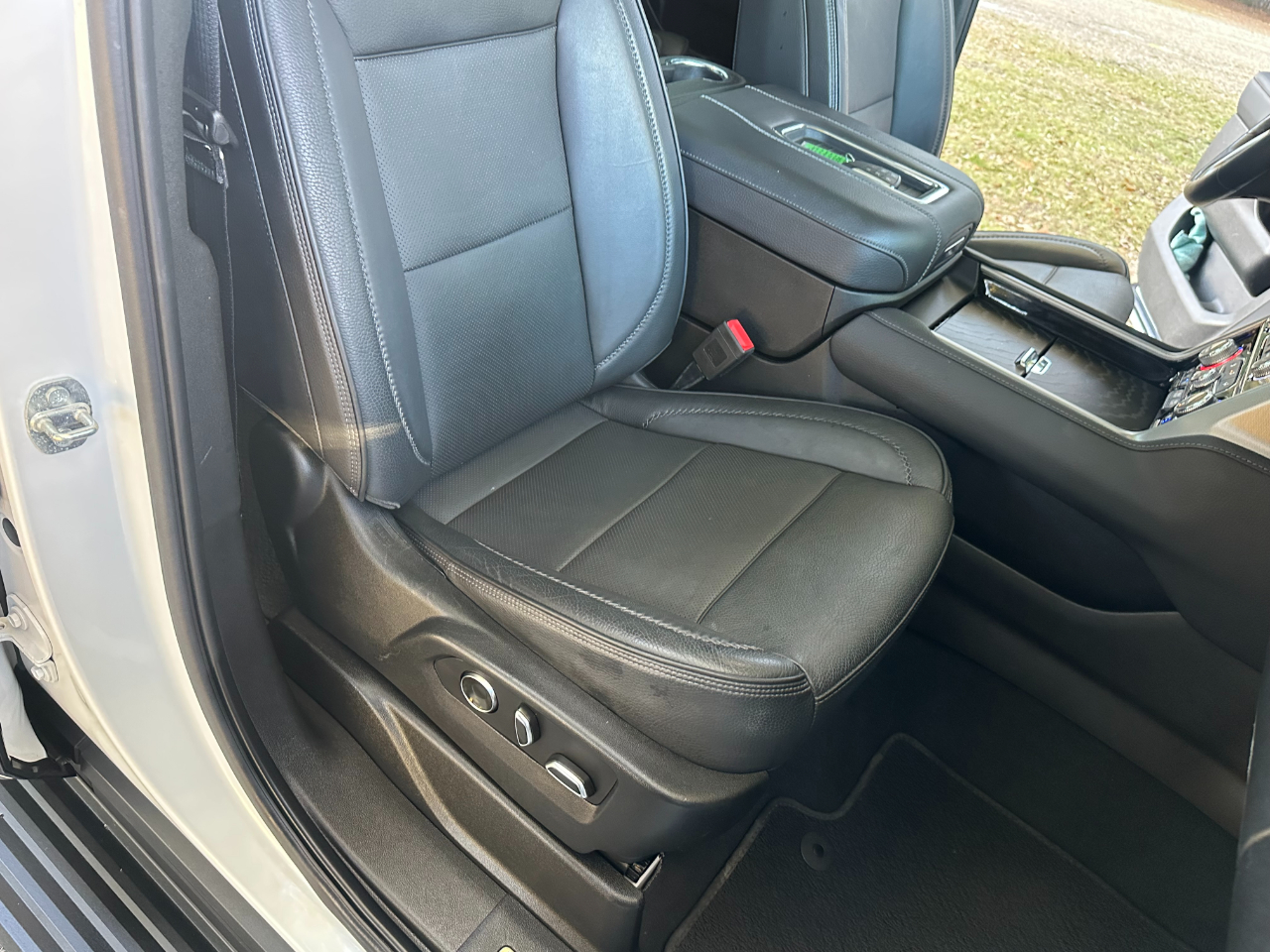 GMC Yukon XL 2WD 4dr Denali 2023