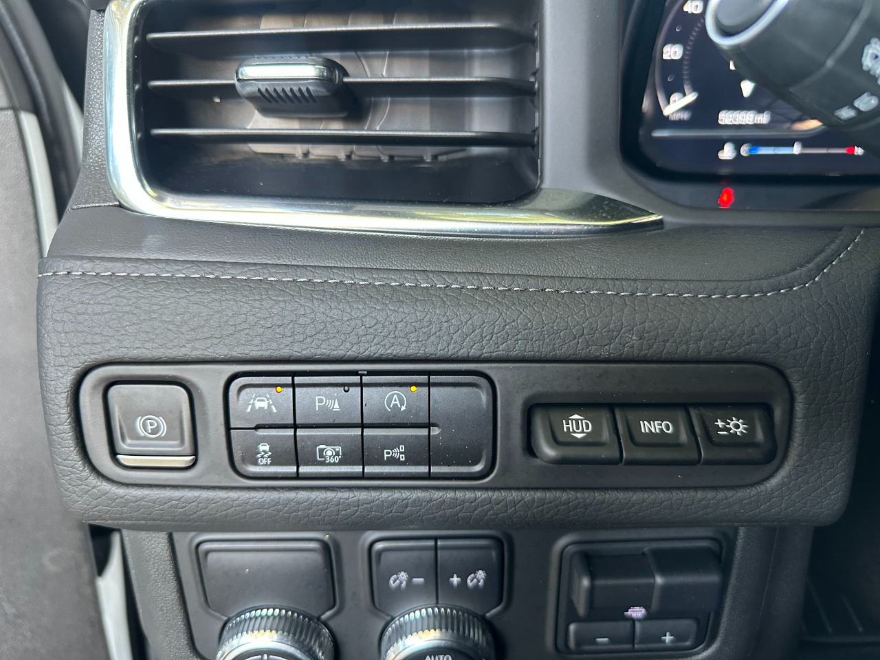 GMC Yukon XL 2WD 4dr Denali 2023