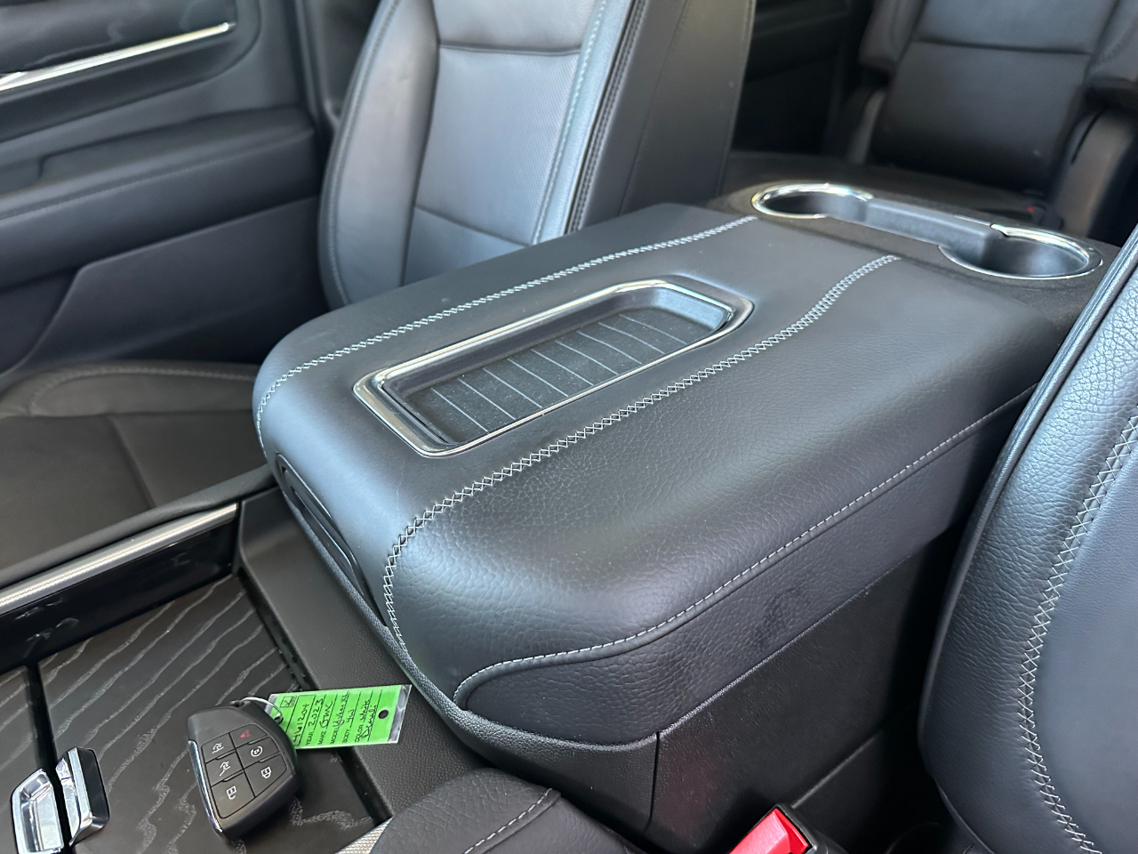 GMC Yukon XL 2WD 4dr Denali 2023