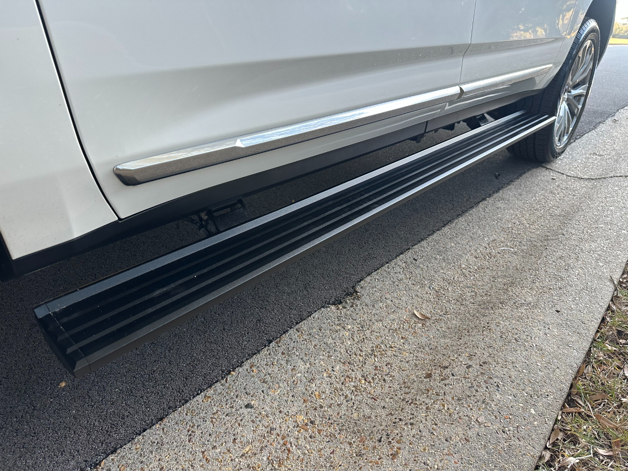 GMC Yukon XL 2WD 4dr Denali 2023