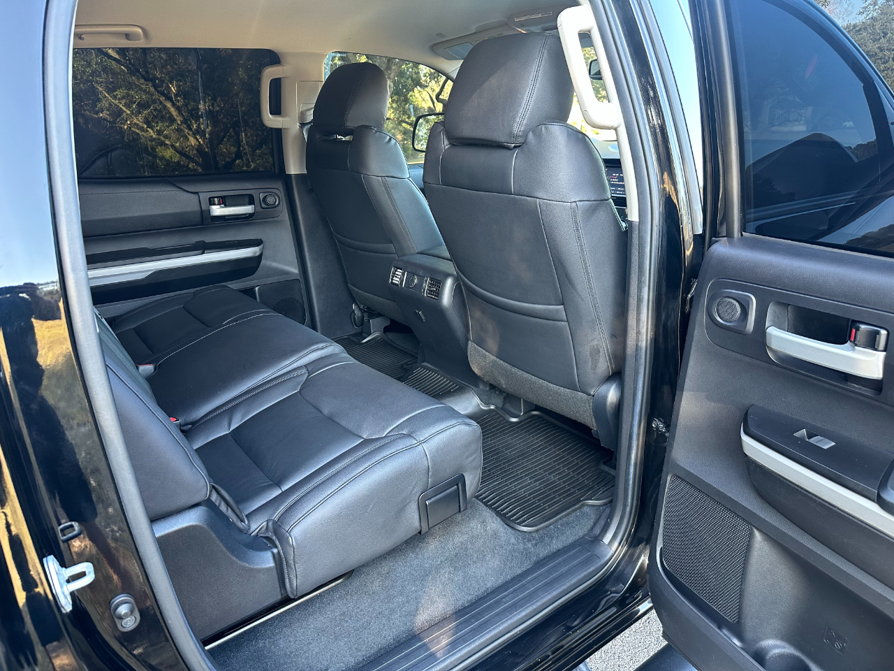 Toyota Tundra 4WD SR5 CrewMax 5.5' Bed 5.7L (Natl) 2021