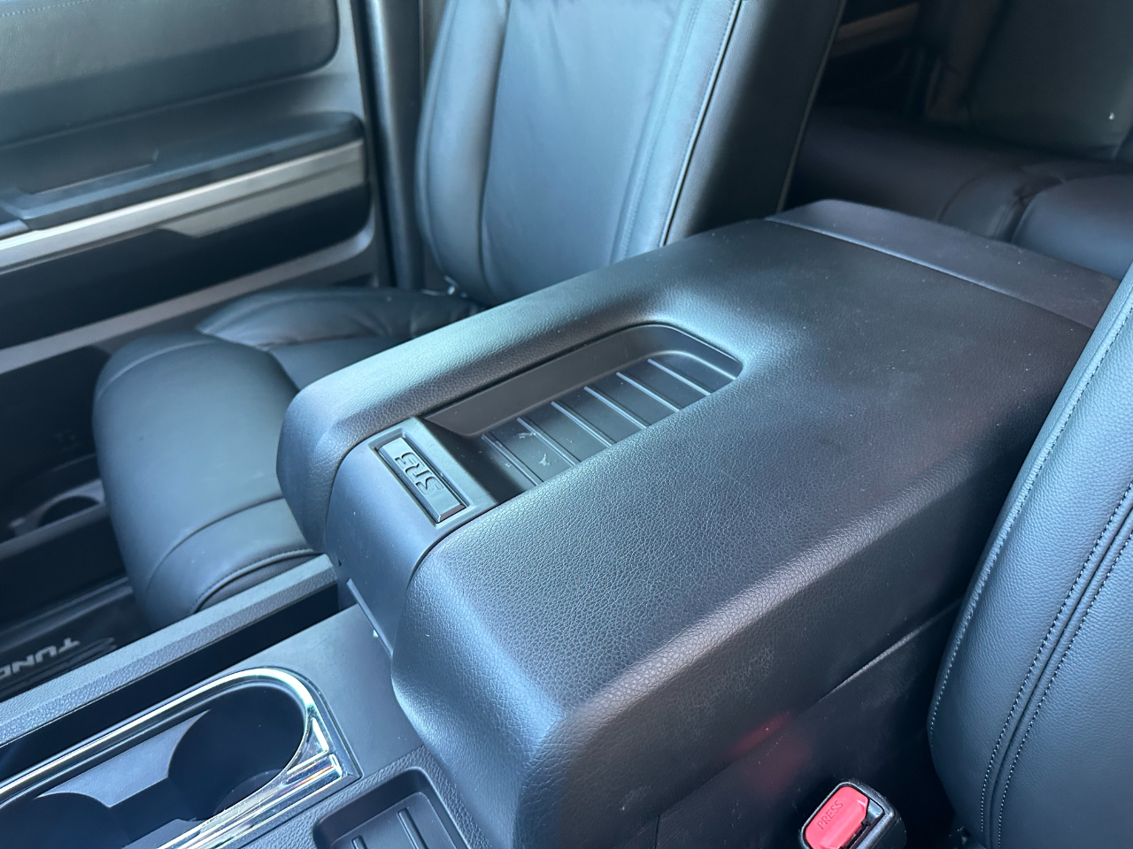 Toyota Tundra 4WD SR5 CrewMax 5.5' Bed 5.7L (Natl) 2021