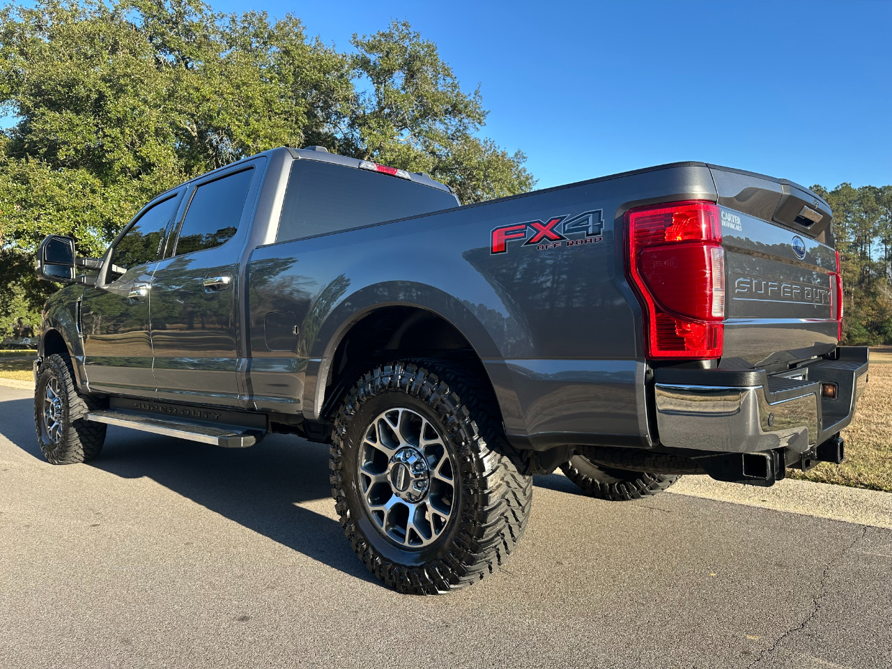 Ford Super Duty F-250 SRW XLT 4WD Crew Cab 6.75' Box 2022