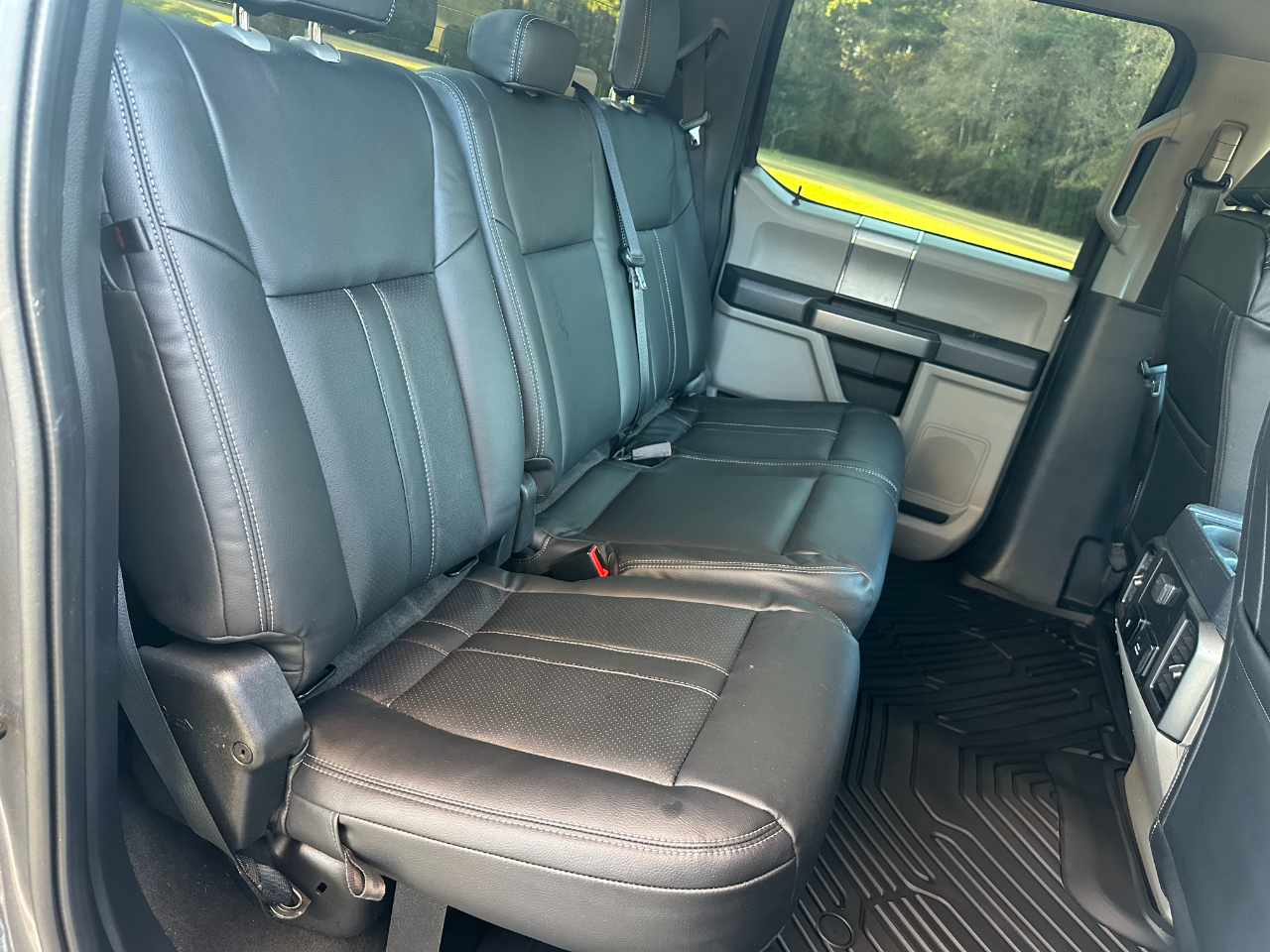 Ford Super Duty F-250 SRW XLT 4WD Crew Cab 6.75' Box 2022