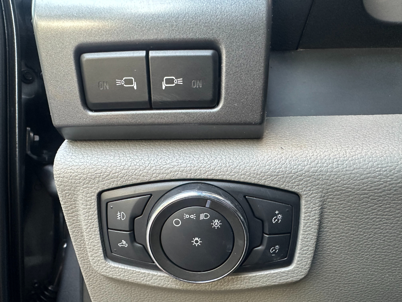 Ford Super Duty F-250 SRW XLT 4WD Crew Cab 6.75' Box 2022