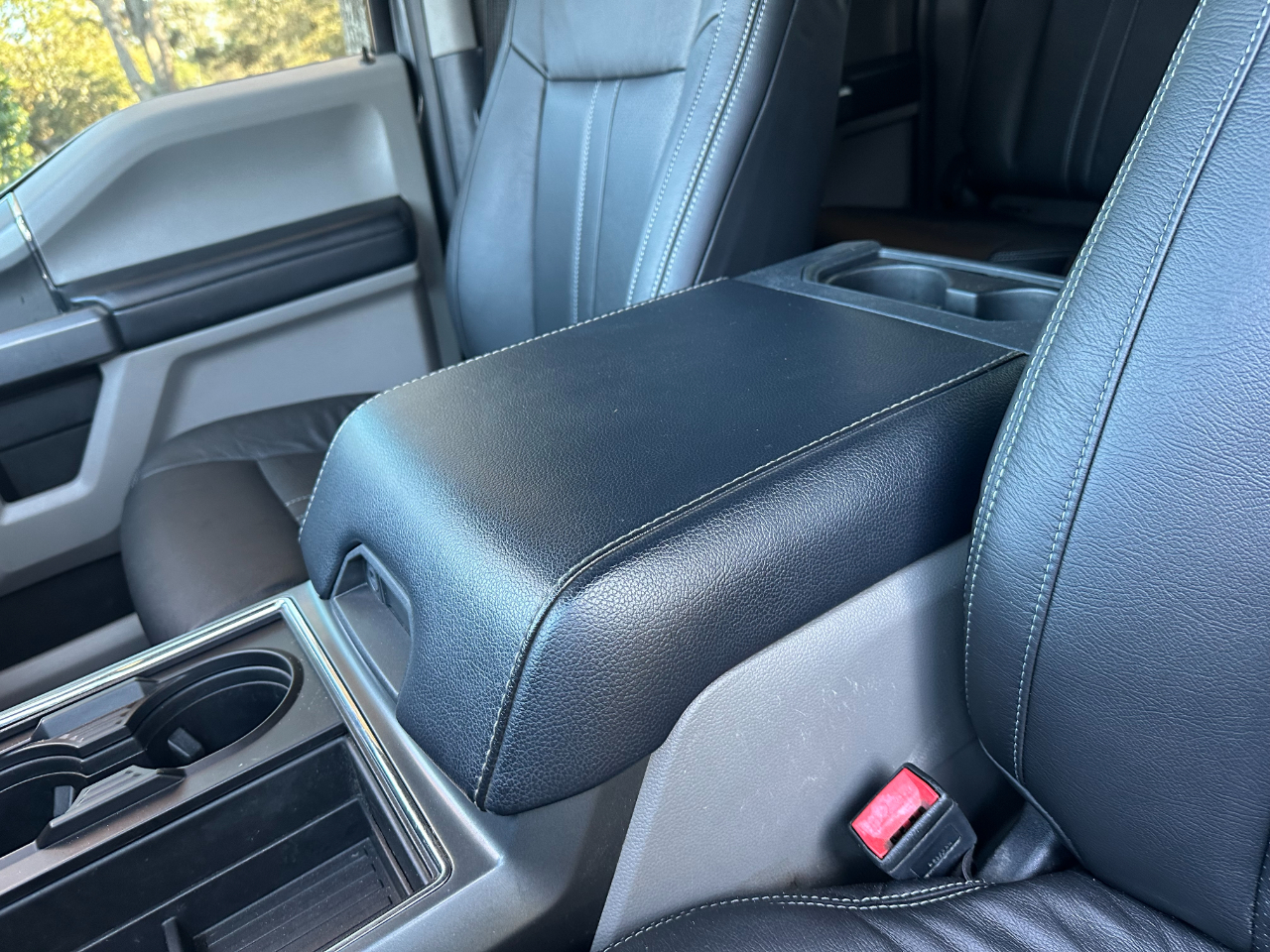 Ford Super Duty F-250 SRW XLT 4WD Crew Cab 6.75' Box 2022