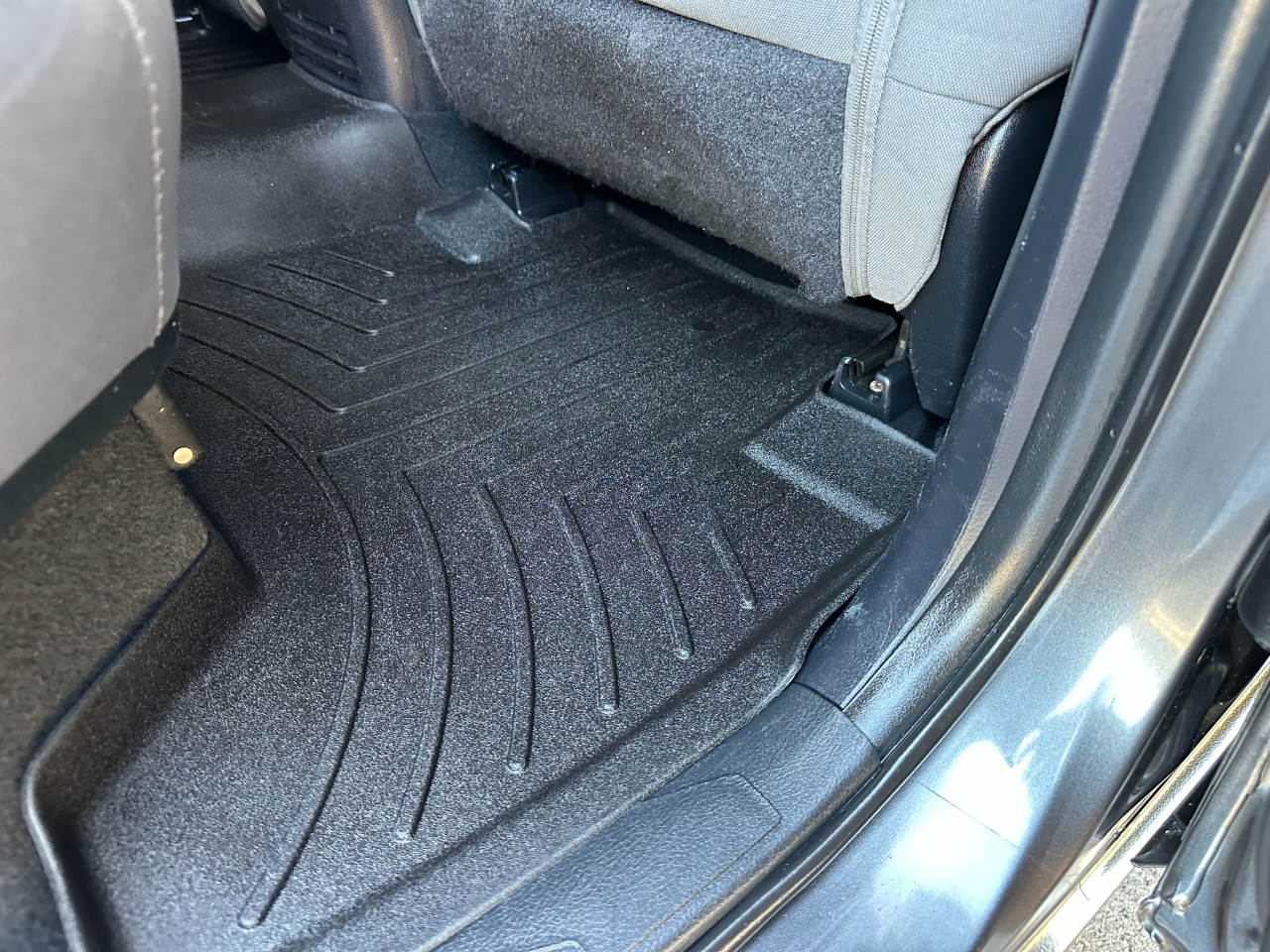 Toyota Tacoma 2WD SR5 Double Cab 5' Bed I4 AT (Natl) 2020