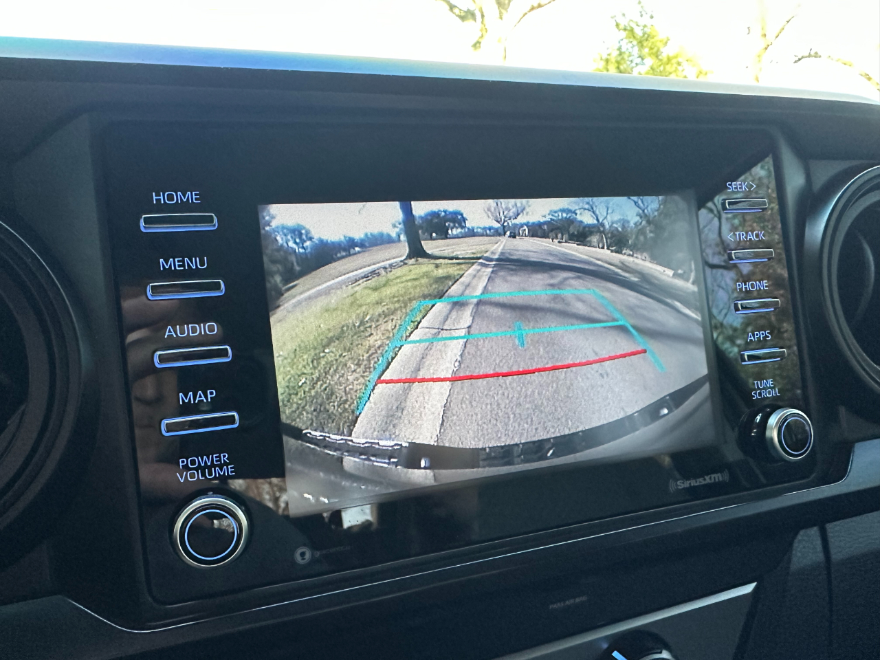 Toyota Tacoma 2WD SR5 Double Cab 5' Bed I4 AT (Natl) 2020