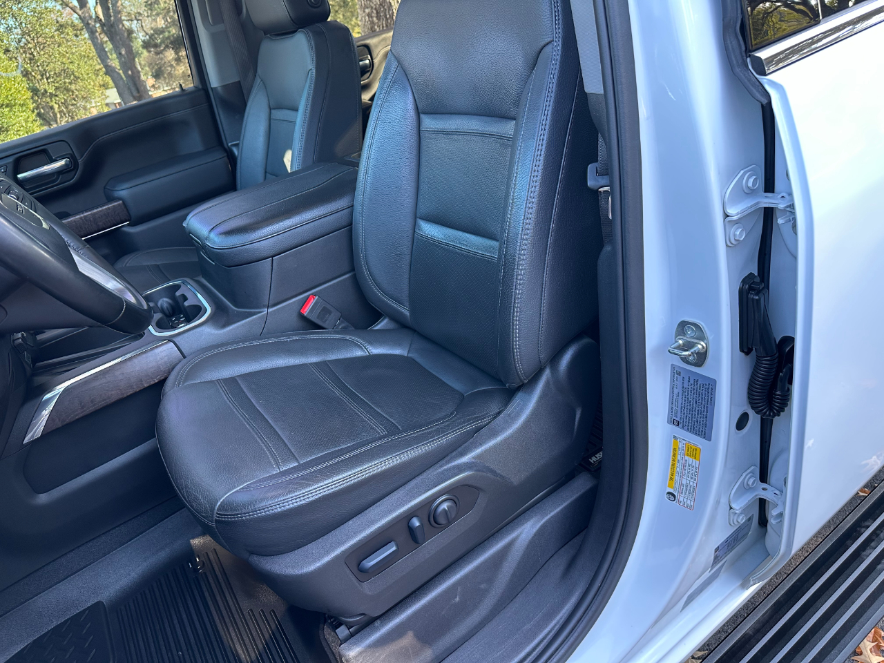 GMC Sierra 2500HD 4WD Crew Cab 159" Denali 2023