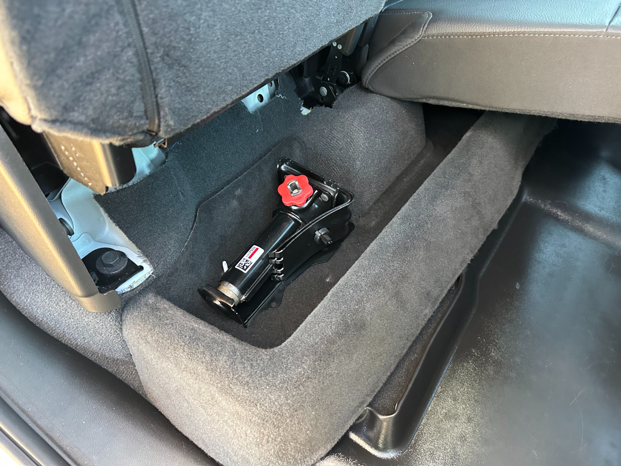 GMC Sierra 2500HD 4WD Crew Cab 159" Denali 2023