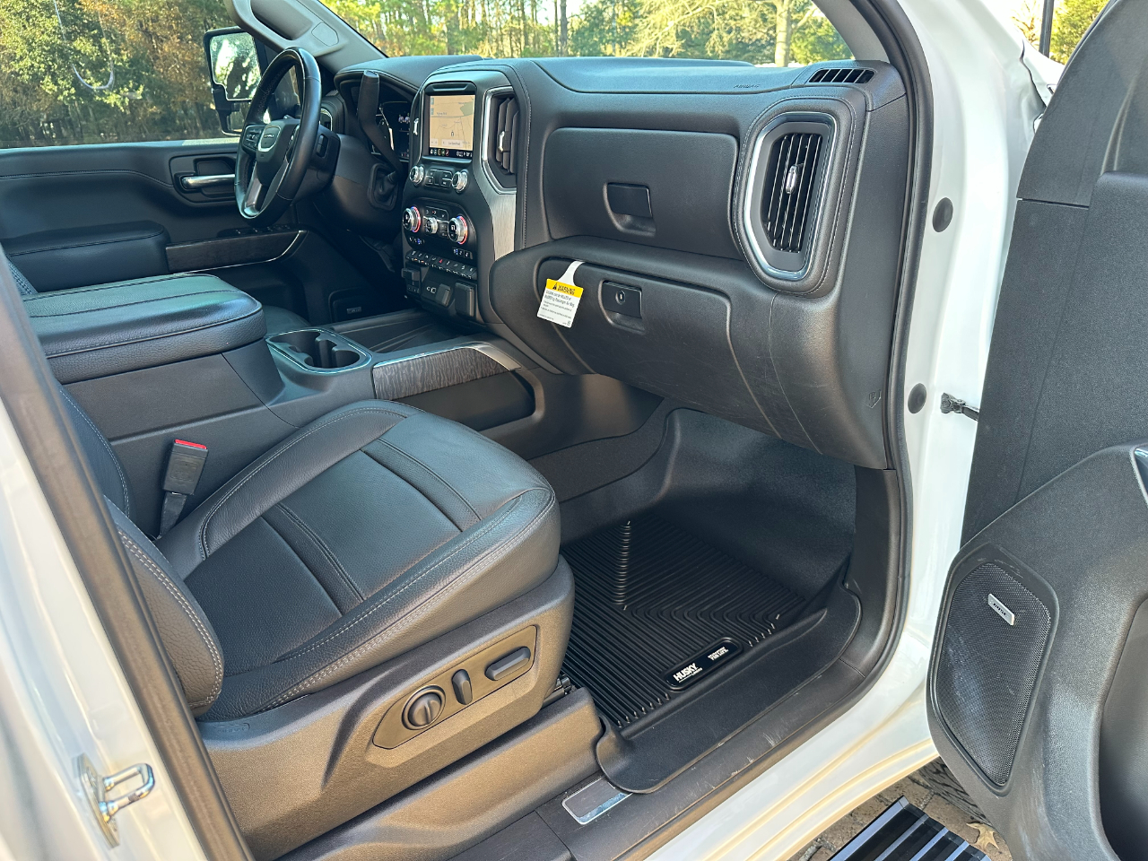 GMC Sierra 2500HD 4WD Crew Cab 159" Denali 2023