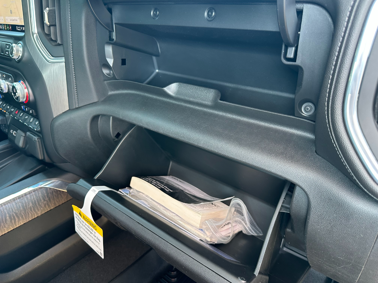 GMC Sierra 2500HD 4WD Crew Cab 159" Denali 2023