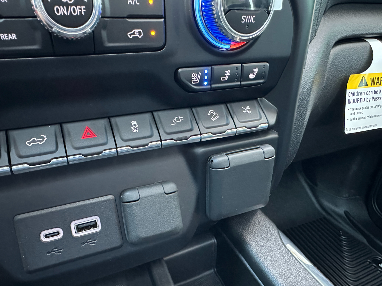 GMC Sierra 2500HD 4WD Crew Cab 159" Denali 2023