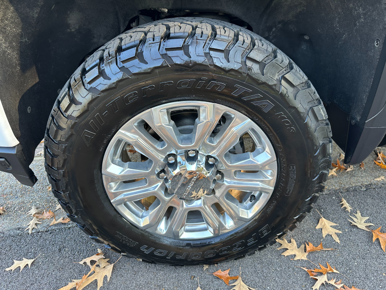 GMC Sierra 2500HD 4WD Crew Cab 159" Denali 2023