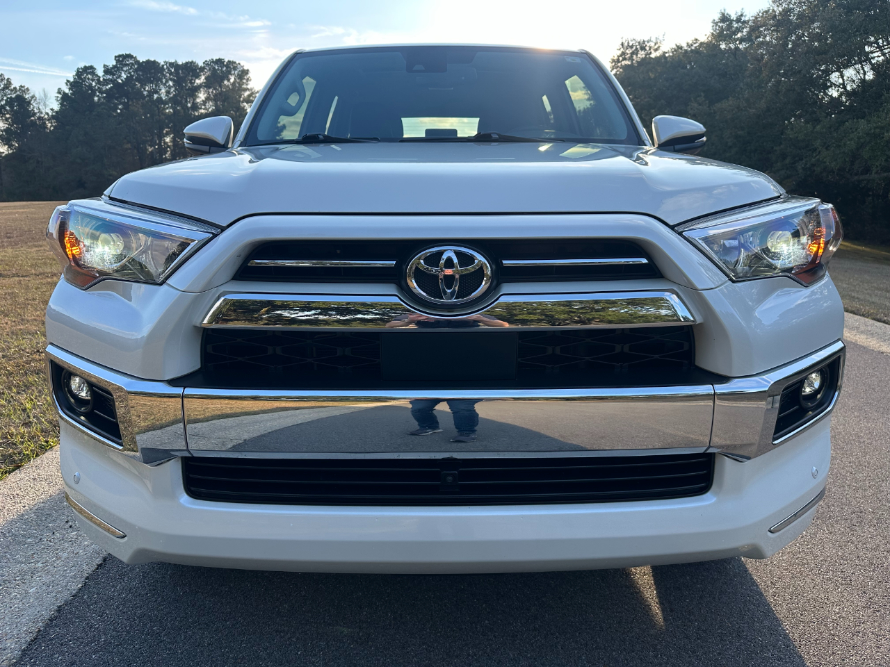 Toyota 4Runner Limited 4WD (Natl) 2023