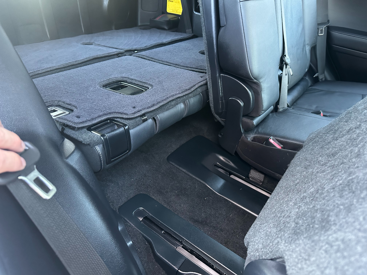 Toyota 4Runner Limited 4WD (Natl) 2023