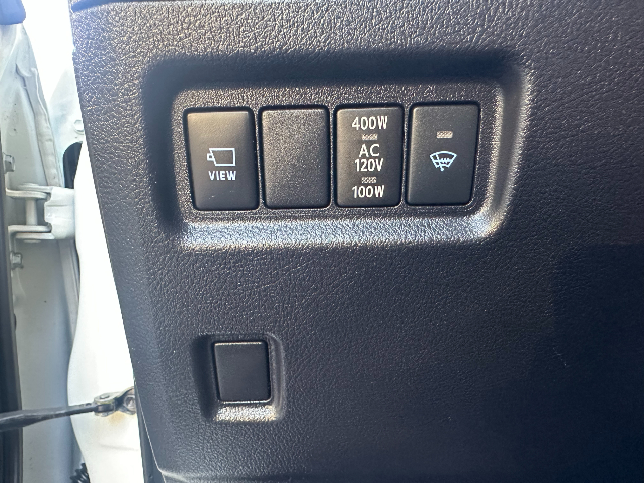 Toyota 4Runner Limited 4WD (Natl) 2023