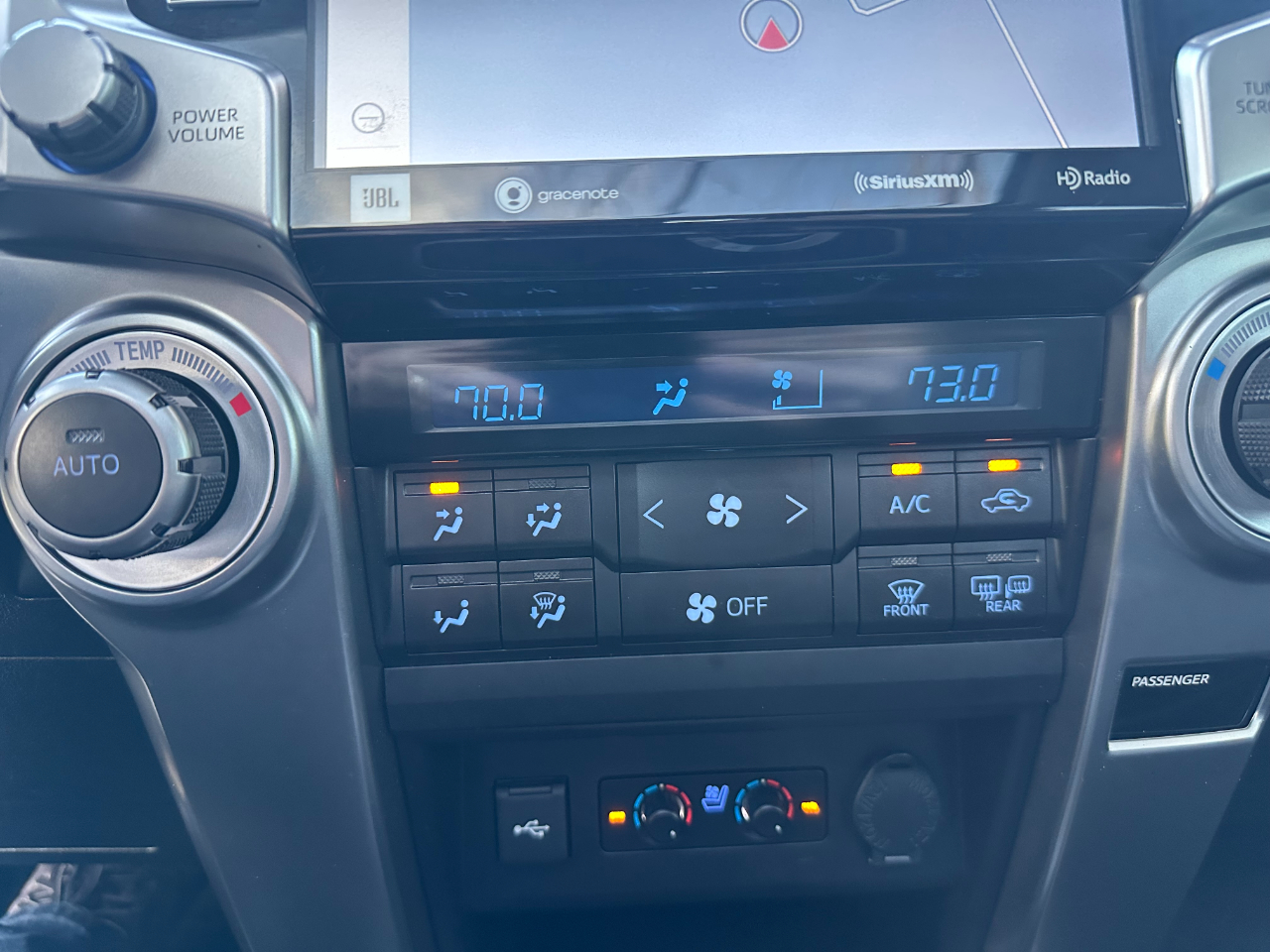 Toyota 4Runner Limited 4WD (Natl) 2023