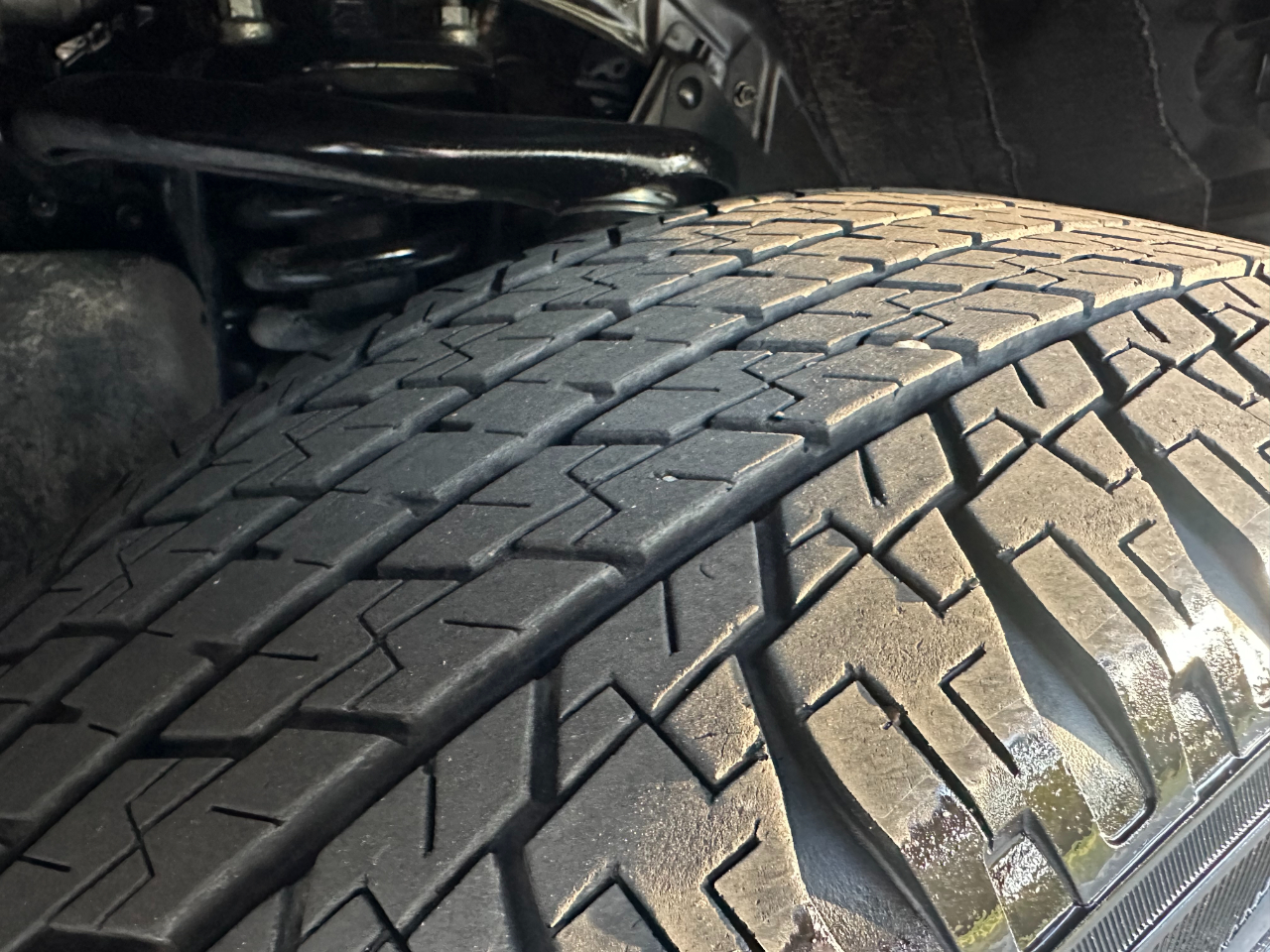 Toyota 4Runner Limited 4WD (Natl) 2023