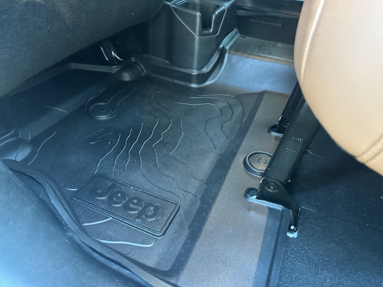 Jeep Wrangler Unlimited Willys 4x4 2021