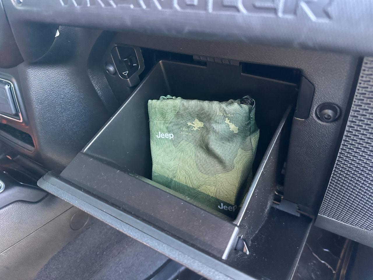 Jeep Wrangler Unlimited Willys 4x4 2021