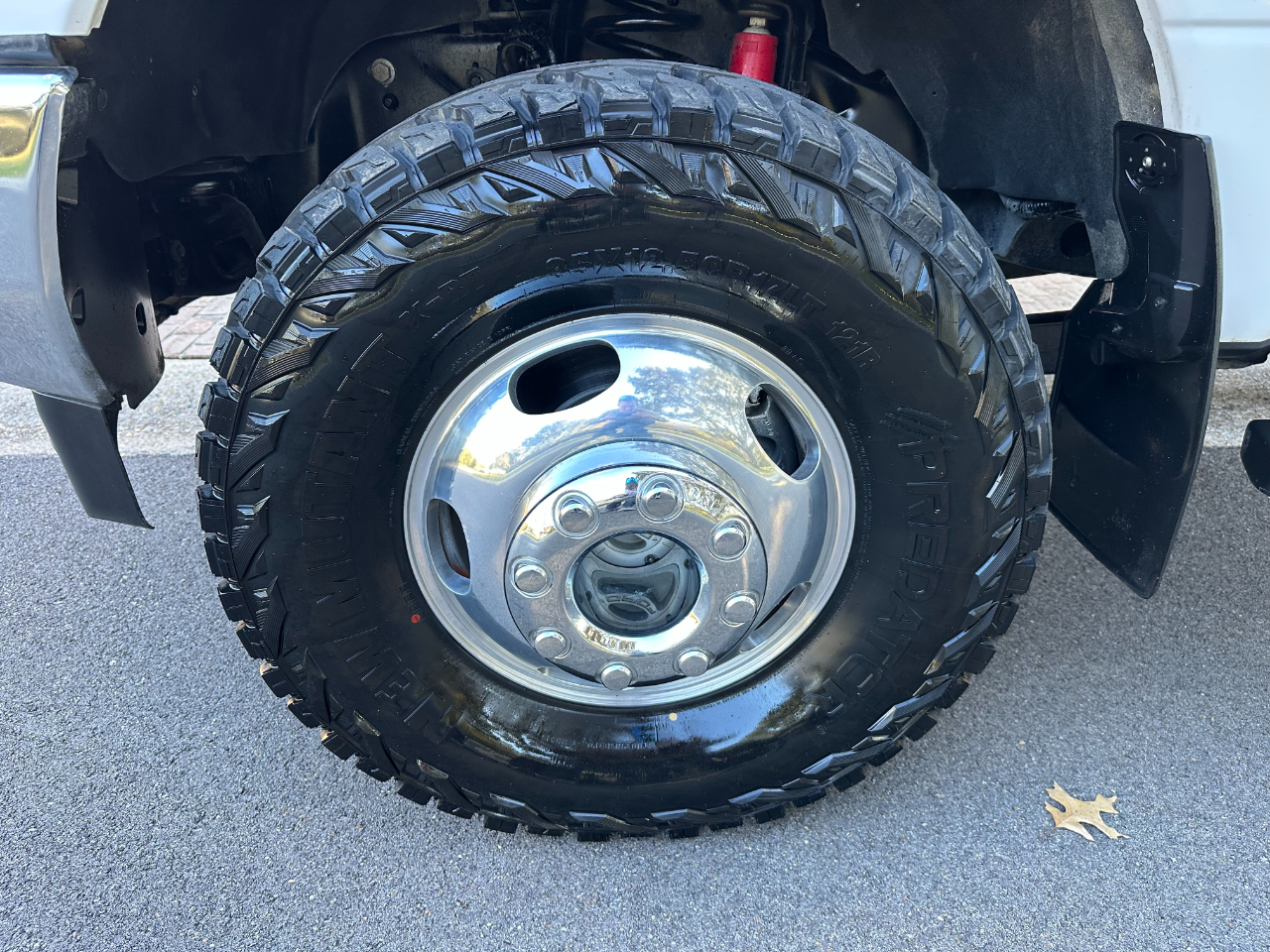 Ford Super Duty F-350 DRW Lariat 4WD Crew Cab 8' Box 2017