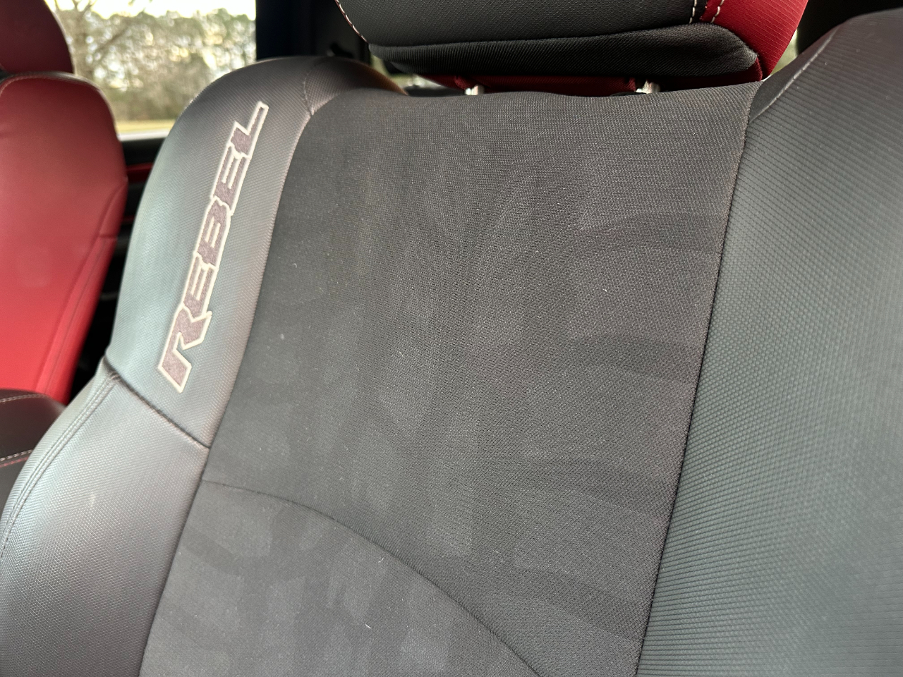 RAM 1500 4WD Crew Cab 140.5" Rebel 2016