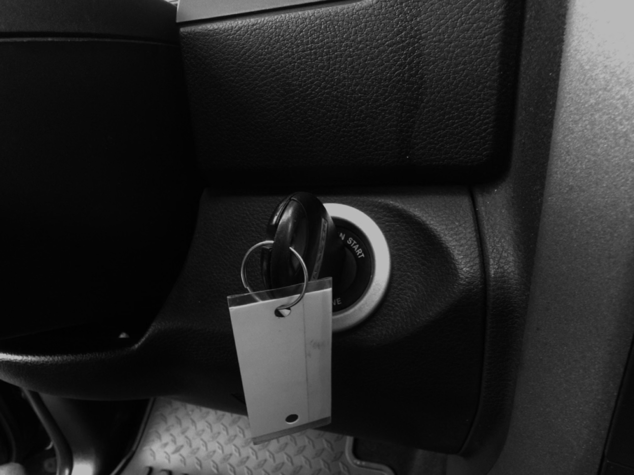 RAM 1500 4WD Crew Cab 140.5" Rebel 2016