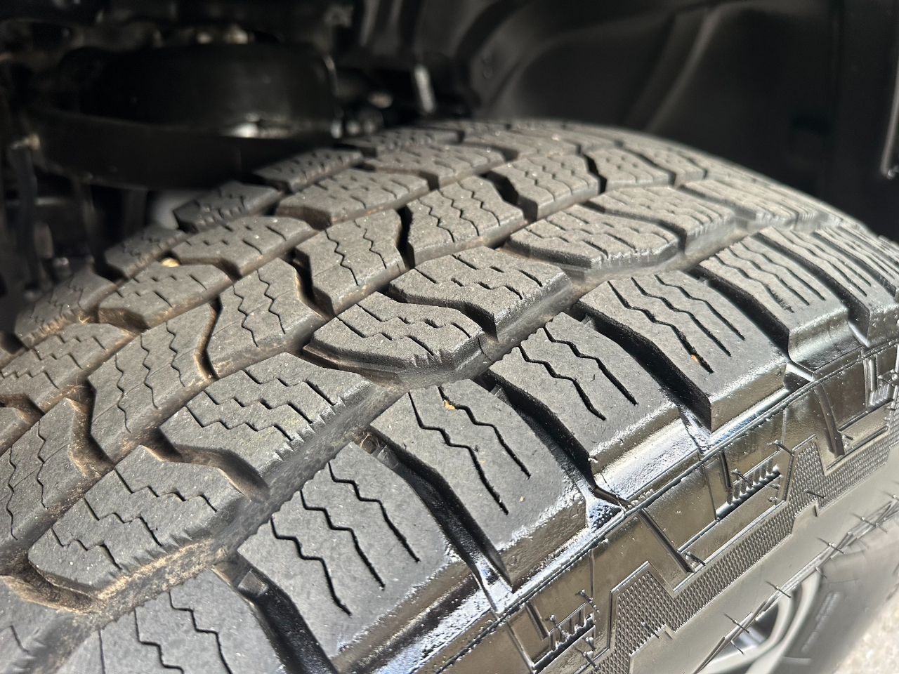 RAM 1500 4WD Crew Cab 140.5" Rebel 2016