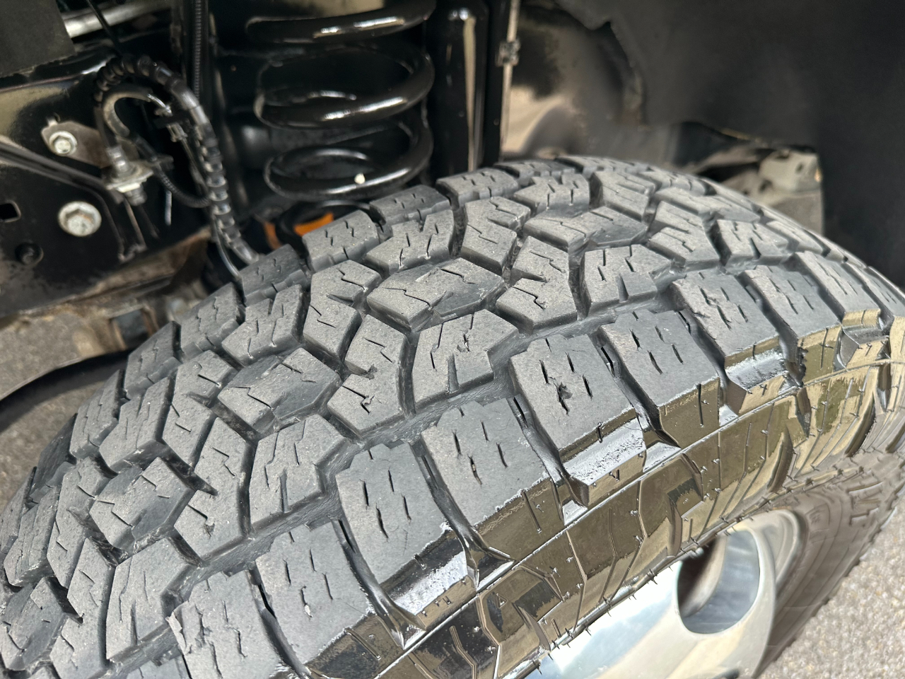 Ford Super Duty F-350 DRW XLT 4WD Crew Cab 179" WB 60" CA 2019